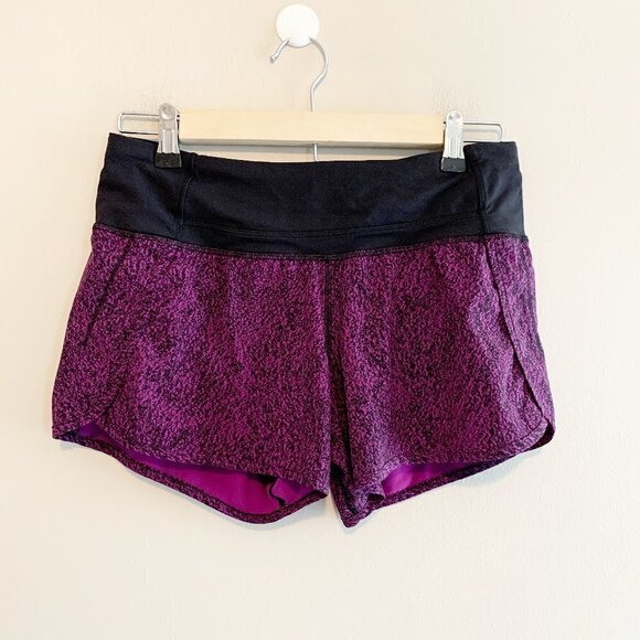 Lululemon Purple/Pink & Black Print Hottie Hot Shorts Size 4 - Picture 1 of 5
